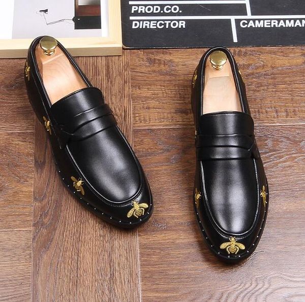 

Sapatos clássicos whee