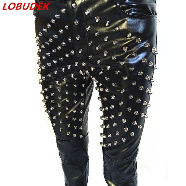 Черные искусственные кожаные брюки прилив заклепки тонкие кожаные брюки бар мужской певец рок барабан танцор сцена костюм ночной клуб DJ певец панк танец носить