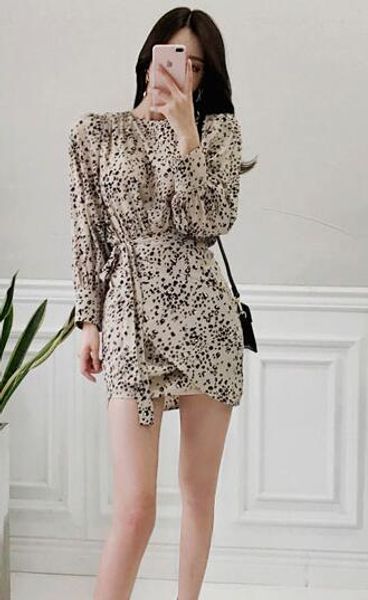 

korean version of the latest autumn fashion leopard long-sleeved lace irregular dress, Black;gray