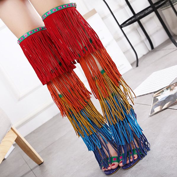 Großhandel Frau Bunte Fransen Sandalen Oberschenkel Hohe Stiefel Ultra High Night Club Bühne Schuhe Kämpfen Hoch Sortierte Farben High Heels Weibliche Großhandel Frau Bunte Fransen Sandalen Oberschenkel Hohe Stiefel Ultra High Night Club Bühne Schuhe Kämpfen Hoch Sortierte Farben High Heels Weibliche