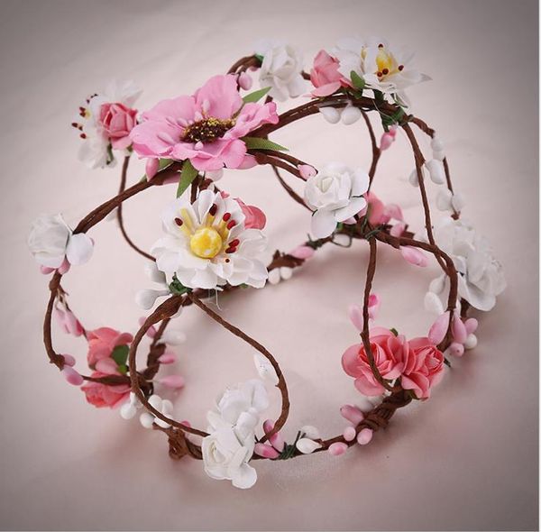 Flores coloridas na primavera mão de malha casamento coroa foto foto estúdio acessórios