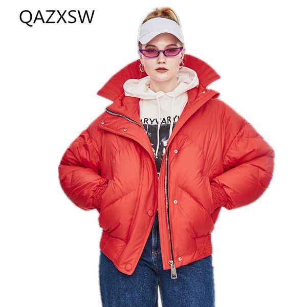 

2018 new women's winter down jacket short thick bread fashion hooded outer 100% white duck down thick warm loose coat lb134, Black