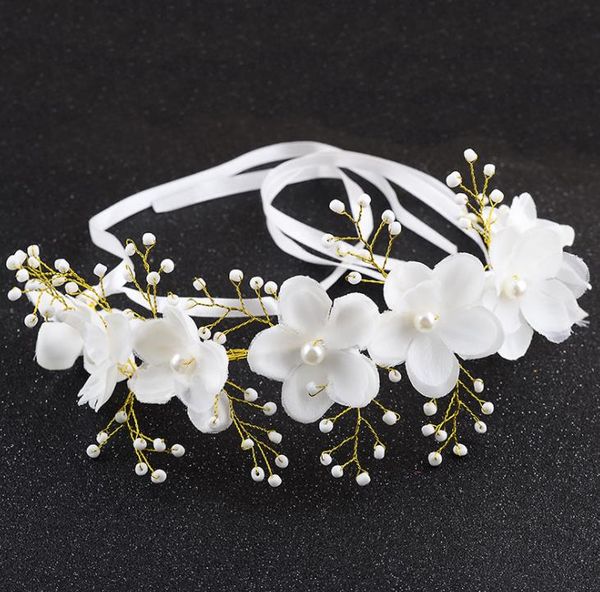 

свадебное платье, ручной шелк, свадебное платье, свадебное платье, моделирование аксессуары, фото строительные аксессуары, Silver