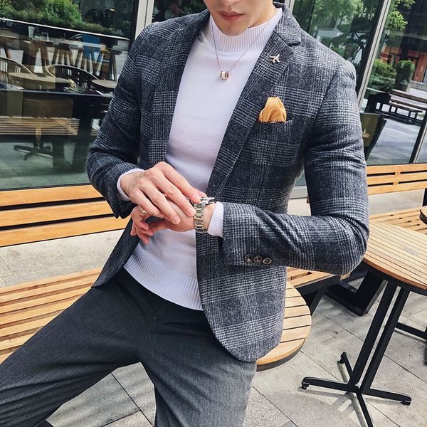 

2019 autumn men's casual suit korean version of the self-cultivation small suit business youth handsome plaid trend single coat, White;black