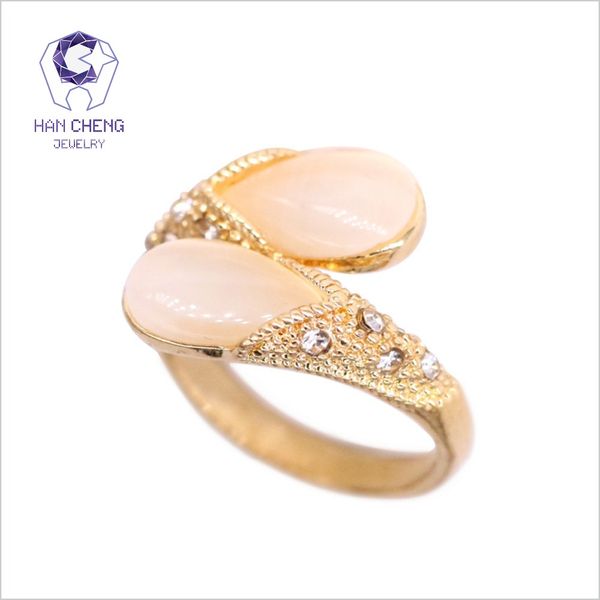 

hancheng new fashion staggered waterdrop opal ring gold/silver plate vintage rings for women rhinestone jewelry opale bague, Golden;silver