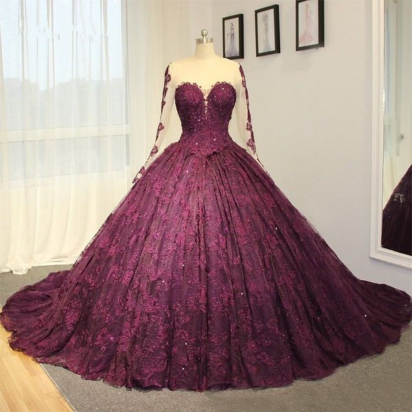 Atemberaubende, luxuriöse Ballkleid-Abschlussballkleider für das süße 16. Quinceanera-Kleid mit langen Ärmeln und voller Spitze und Perlen