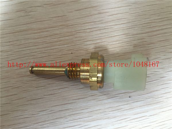 Für Ford Wassertemperatursensor OEM 9L8A6G004BC