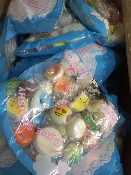 

30pcs/lot kawaii squishies bun toast donut bread for cell phone bag charm straps mixed rare squishy slow rising lanyard scented