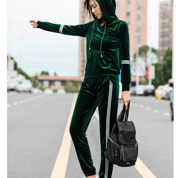 

velvet tracksuit suit women's new large size long sleeve velvet suits female fashion leisure plus size 2 piece sets 4xl, White;black