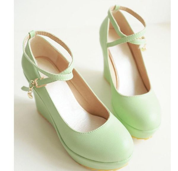 

women shoes in spring waterproof table slope heel round head shallow mouth, Black