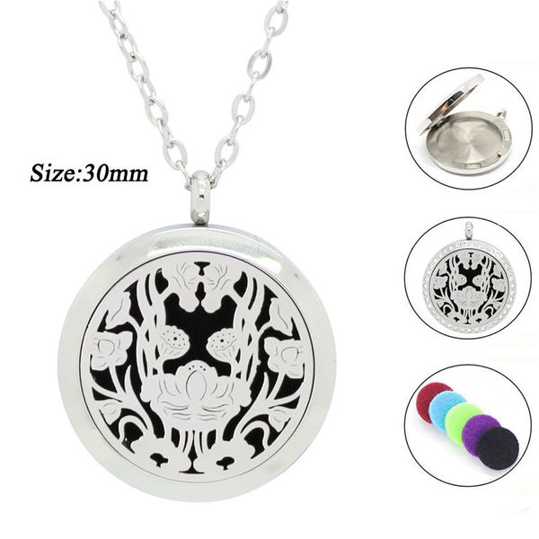 

with chain and felt pads new arrival 30mm magnetic silver 316l stainless steel aroma essentail oil diffuser locket necklace