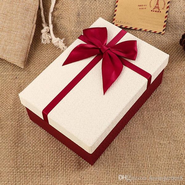 

gift box wedding supplies gift packaging mobile phone shell product box cosmetic gift gifts leather carton box