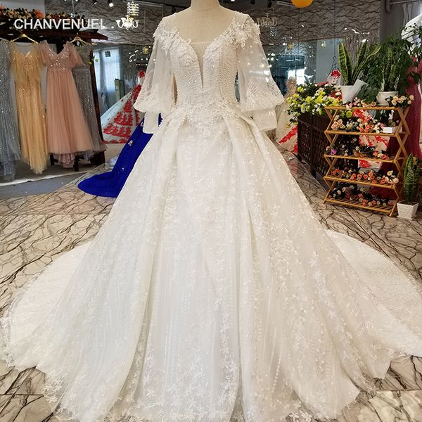 

2019 latest lebanon elegant wedding dresses long tulle sleeve illusion deep v neck open keyhole back 3d floral applique garden bridal gowns, White