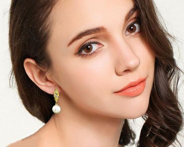 

new european and american fashion new spiraling rose gold pearl opal ear nail fashion classic exquisite, Silver