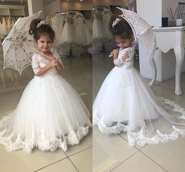 

мантий pageant партии 2018 года прекрасные белые платья девушок цветка jewel шеи тюль кружева аппликации половина рукава линию девушки, White;blue