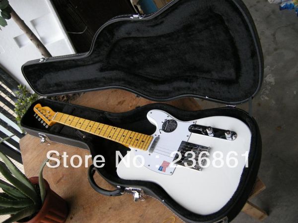 

New tyle 6 tring teleca ter white electric guitar with hard ca e
