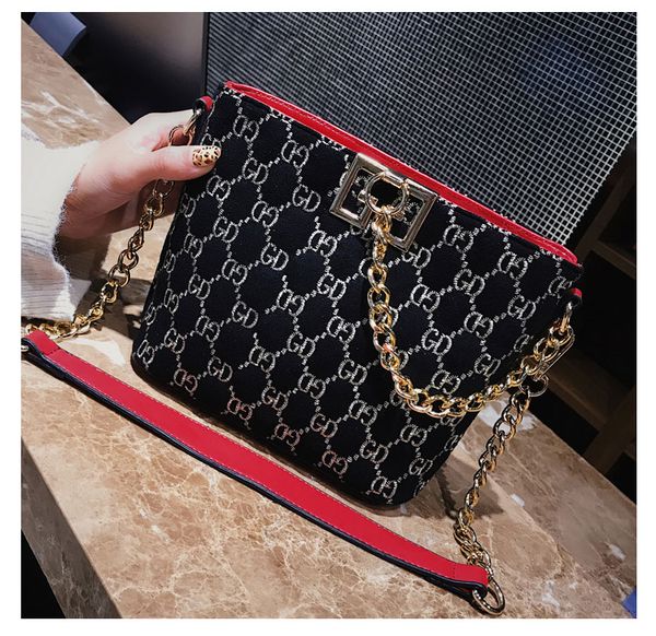 

ladies square chain bags square plain messenger bags women shoulder crossbody bags famous brand yiwen /10