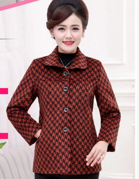 

new middle-aged woman's western-style clothes in spring and autumn coat, White;black