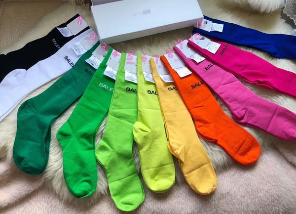

Bal Ciaga Letter Tide Brand Stockings Cotton Middle tube Skateboard Sport Socks 1pairs of gift box EU and US Streetwear Casual Socks
