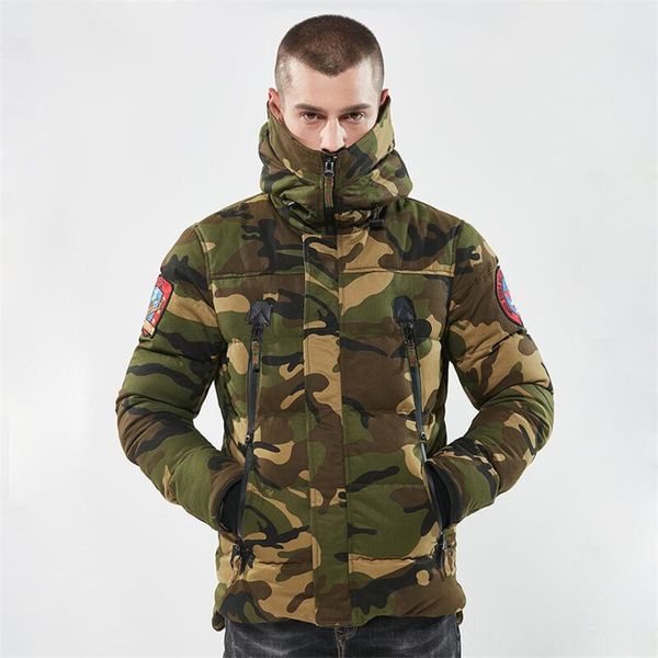 

2018 new men's winter casual camouflage thick warm jacket bomber hooded padded overcoat embroidery parkas male coat, Black;brown