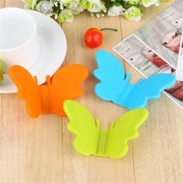 

silicone plate mat heat proof butterfly shape insulation microwave oven dish tray clip kitchen heat clip fridge decor
