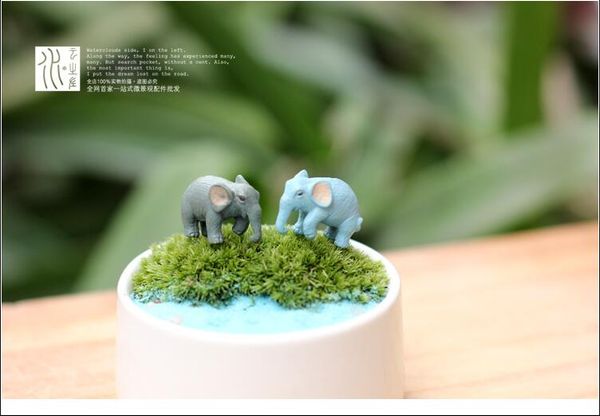 

1.5*2.5cm lovely plastic emulation elephant miniature model kids toys cute anime children action figure micro-landscape toys