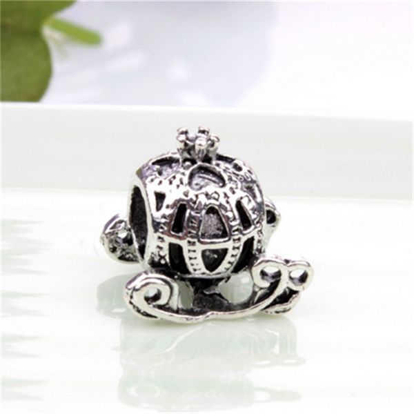 

retro carriage alloy charm bead fashion women jewelry stunning design european style for diy bracelet necklace panza002-28, Bronze;silver