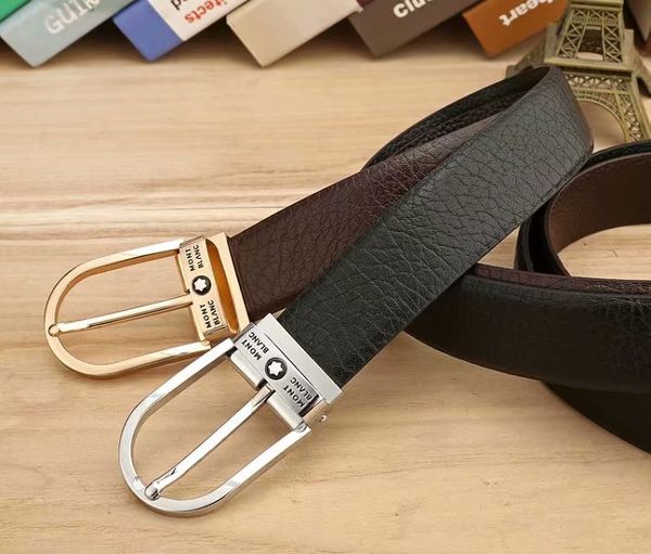 

Действительно молодой и среднего возраста бизнес повседневная мода belt2018