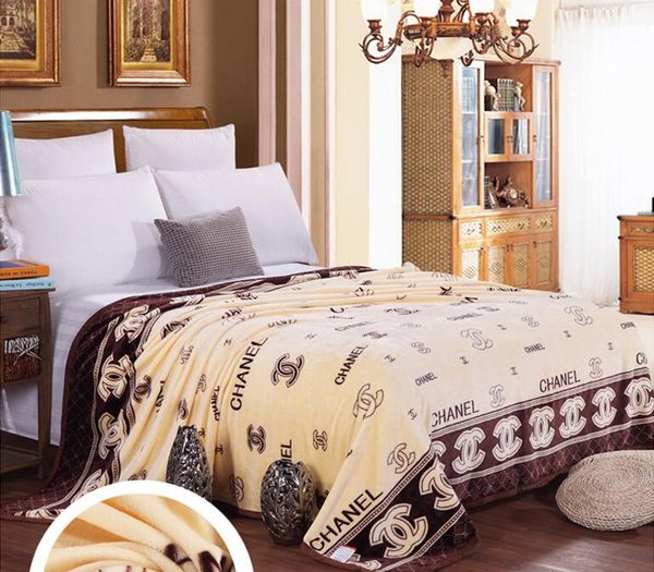 

european modern blanket comfortable soft home fashion thickening comfortable cloud velvet blanket simple printed letter blanket
