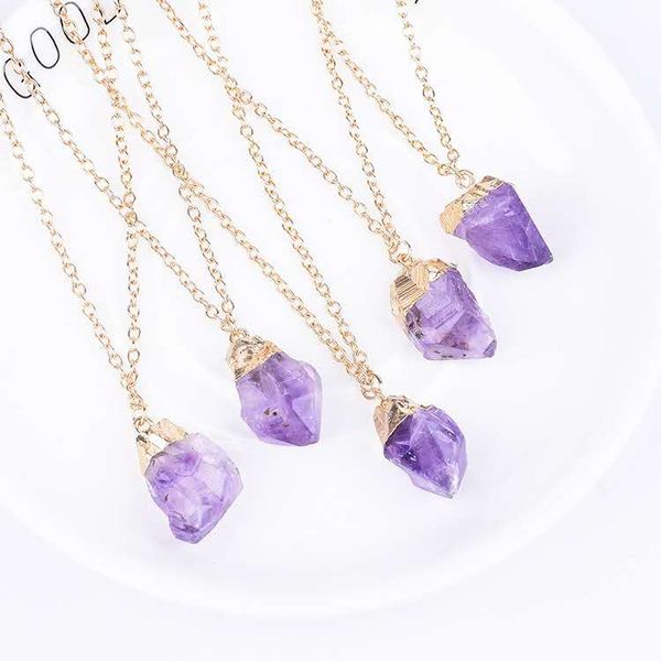 

Colares com Pingente liucaijiao