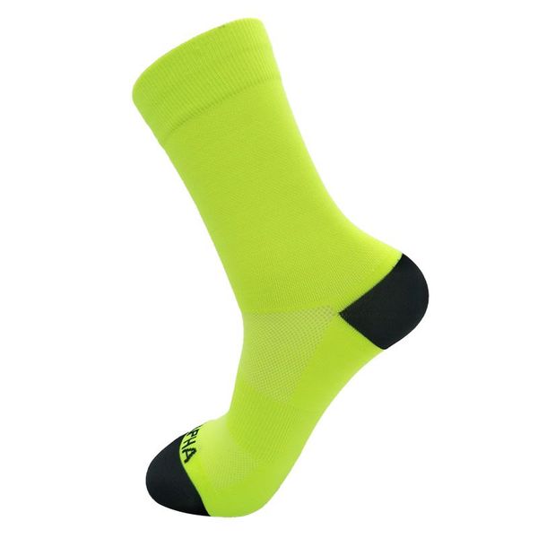 

ht2 new summer cycling socks men breathable wearproof road bike socks for women/men, Black