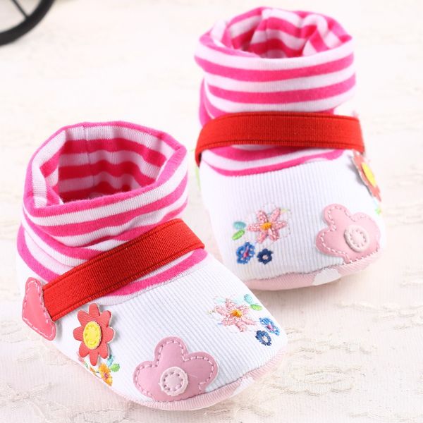 

2018 new baby shoes cotton girl red bottom shoes magic stickers infant newborns soft leather the first walker
