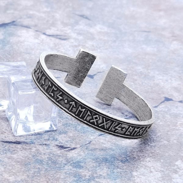 

retro style simple viking bracelet futhark smybol adjustable size 1pc, Black