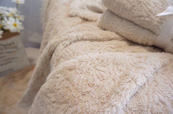 Além da camada dupla espessa cobertor de inverno Escritório NAP Cobertor Ultrasonic Quilted Dupla Camada