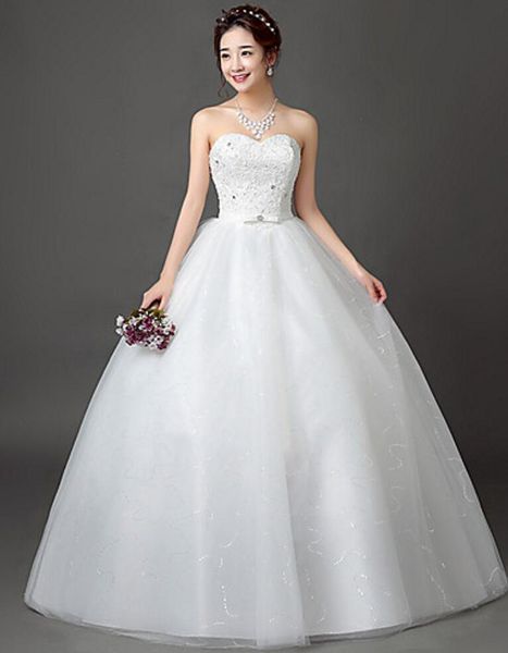 Abiti da sposa con scollo a cuore lunghi fino al pavimento in raso e tulle con pizzo con perline Abiti da sposa su misura con perline