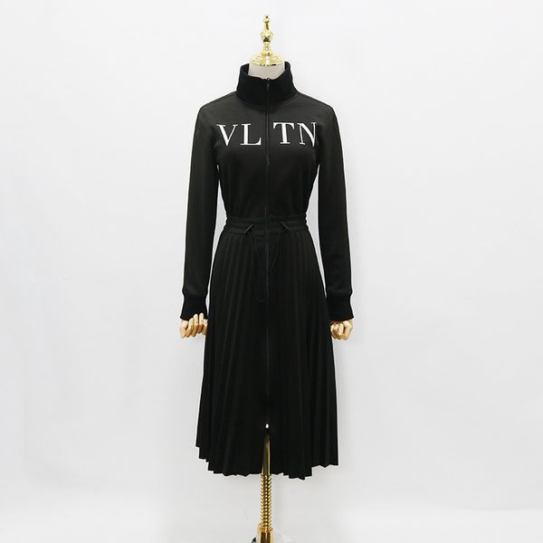 

2018 de igner women dre high end black tand collar long leeve pleat long womne dre letter print zipper celebrity tyle dre 927886