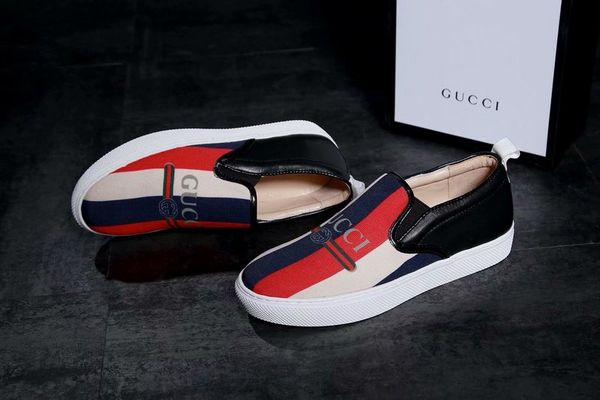 

Sapatos clássicos cc94bb521aa