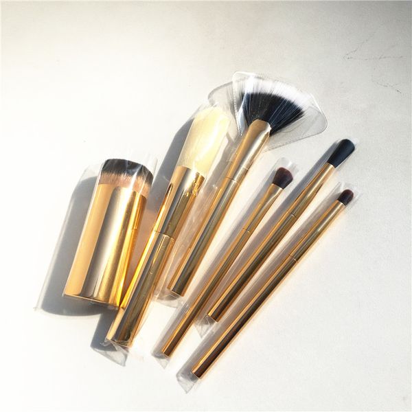 

Tt-series Nicol Concilio Brush Set - Golden Handle Soft Synthetic Hair 2015 Holiday Collection - Beauty Makeup Brushes Blender