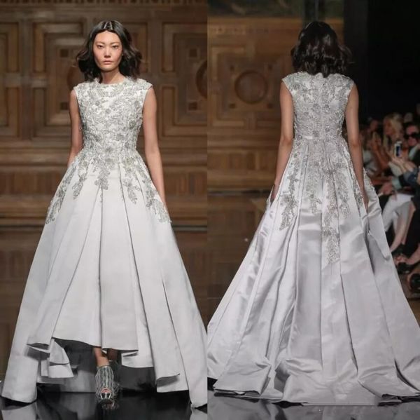 

тони уорд последние высокие низкие платья выпускного вечера роскошные бусы жемчужное платье шеи бальные платья без рукавов кристалл атласная, Black