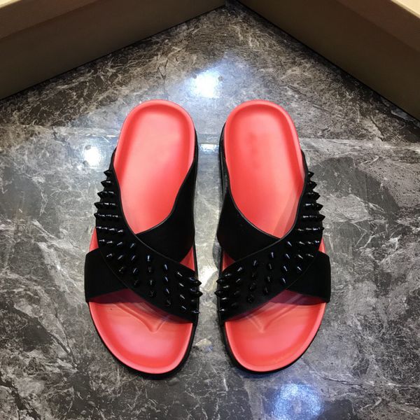 

2018 Men's Designer Rivets Slippers Genuine Leather Red Bottom New Style Fashion Casual Shoes Luxury Brand Sandals Size 38-46
