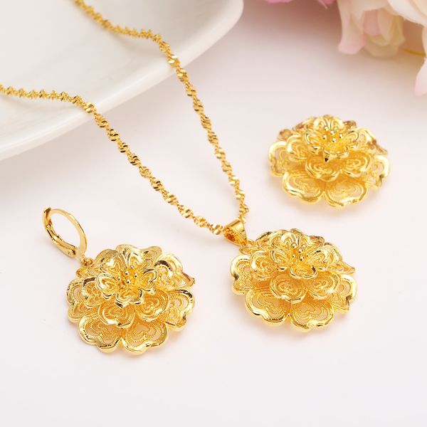 in piena fioritura 24k Solid Fine Yellow Gold Filled Multichamber Flower set Gioielli Ciondolo Catena Orecchini African Bride Wedding Bijoux Gift