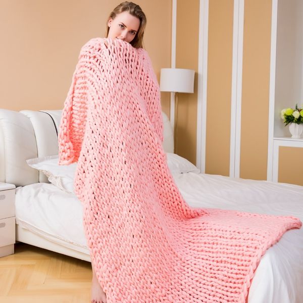 

girl style pink solid color thick yarn merino wool blanket bulky knitted blankets autumn and winter hand chunky knitting drop