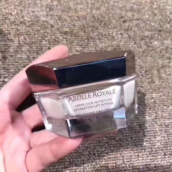 

double serum complelete age concrol concentrate travel exclusive 50ml*2pcs, White