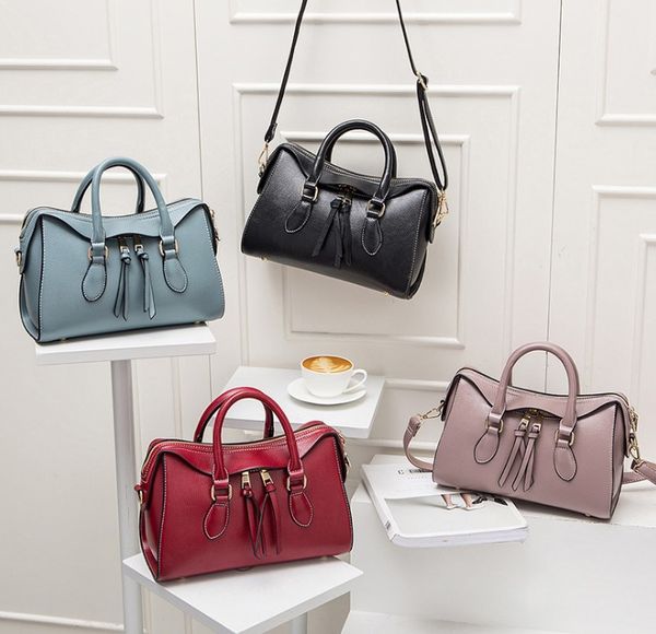 

2018. new pattern. casual fashion bag. small. pu. ladies handbag. woman bag. cross body.shoulder bags. totes.designer handbags. boston bag