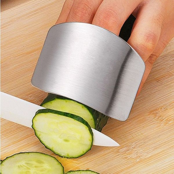 

Finger guard protect finger hand not to hurt cut tainle teel hand protector knife cutting finger protection tool b