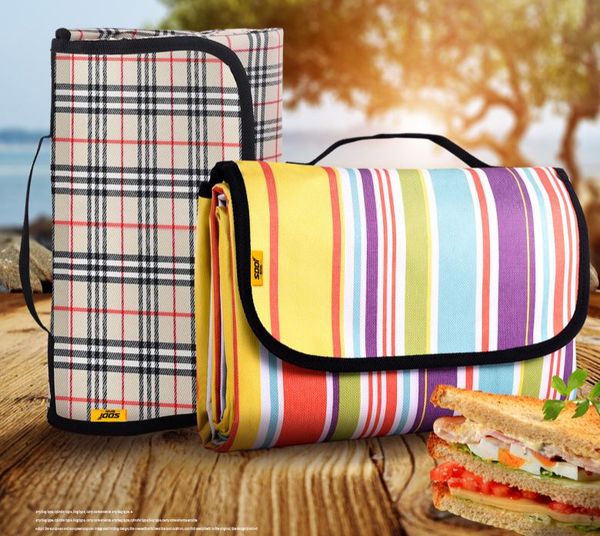 

european outdoor traveling picnic mat waterproof oxford cloth moisture-resistant barbecue lawn mat camping damp proof cushion