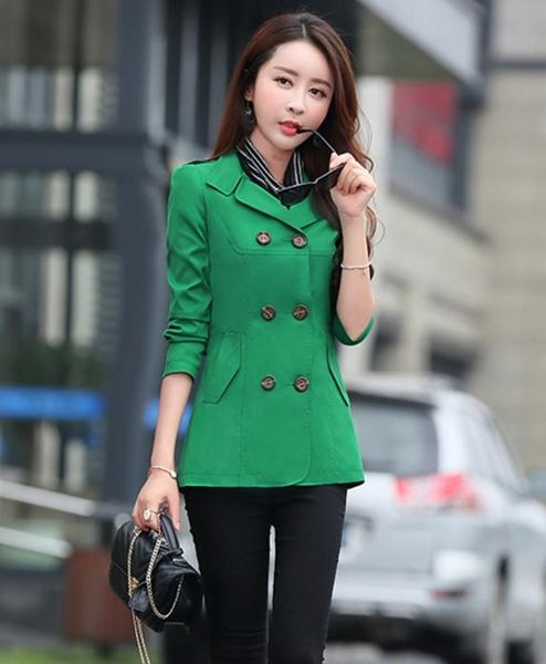 

2018 women's new style spring and autumn windbreak middle age and old age big size mom short coat, Tan;black