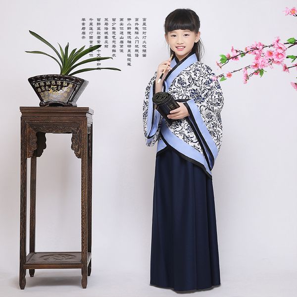 

children's day hanfu han chinese clothing costume in the han dynasty shenyi blue and white porcelain quju garments suit, Black;red