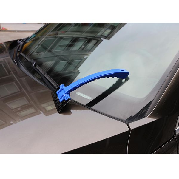 

new useful car windshield snow removal scraper ice shovel window cleaning tool removal scraper ice shovel for bmw for vw golf for chervolet
