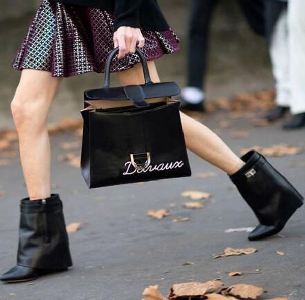 

2019 shark lock ankle boots woman pointed toe real leather height increasing wedge mid-calf boots woman fashion short boots, Black